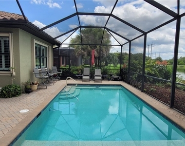 12482 Kentwood Avenue - Photo Thumbnail 32