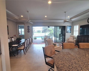 12482 Kentwood Avenue - Photo Thumbnail 10