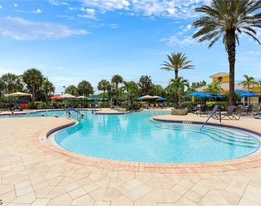 10711 Palazzo Way - Photo Thumbnail 18