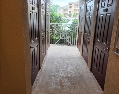 10711 Palazzo Way - Photo Thumbnail 12