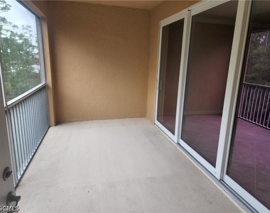 10711 Palazzo Way - Photo Thumbnail 11