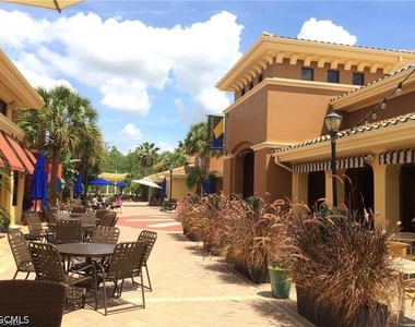 10711 Palazzo Way - Photo Thumbnail 16