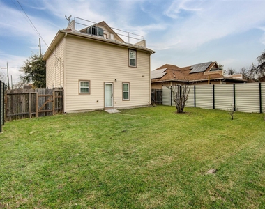 2915 Paige Street - Photo Thumbnail 24