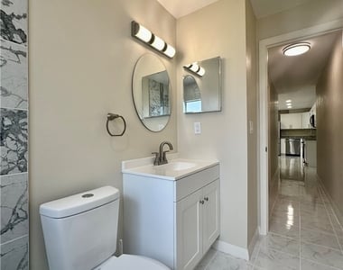 4802 Tudor Drive - Photo Thumbnail 7