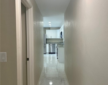 4802 Tudor Drive - Photo Thumbnail 12