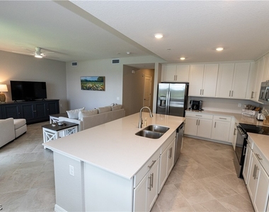 15405 Green Acres Avenue - Photo Thumbnail 10