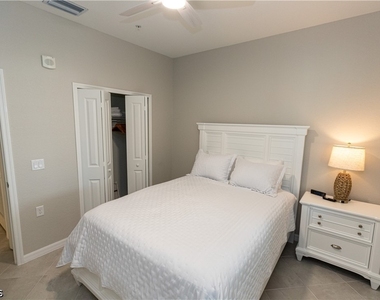 15375 Green Acres Avenue - Photo Thumbnail 9