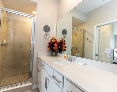 15375 Green Acres Avenue - Photo Thumbnail 14