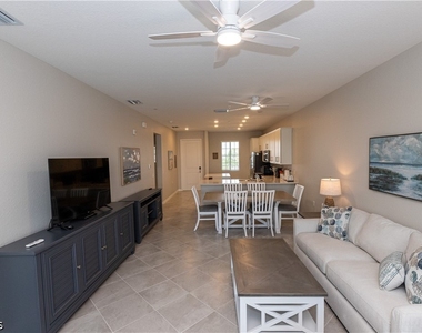 15375 Green Acres Avenue - Photo Thumbnail 6