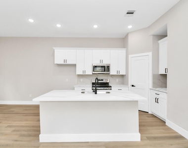 8409 Sunnyhill Street - Photo Thumbnail 1