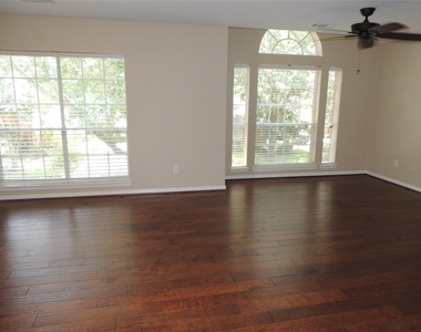 1307 Westwick Forest Lane - Photo Thumbnail 14