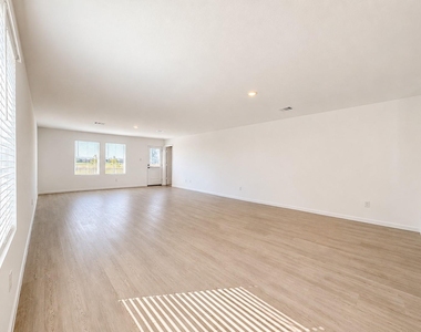 3132 Wild Dunes Drive - Photo Thumbnail 9