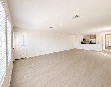 3132 Wild Dunes Drive - Photo Thumbnail 7
