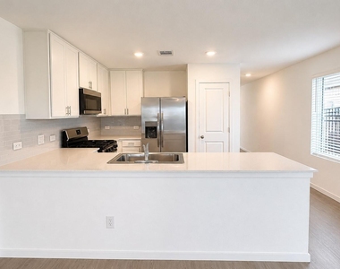 3132 Wild Dunes Drive - Photo Thumbnail 6