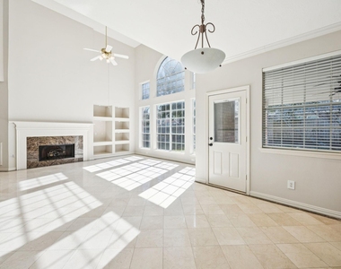 3002 Autumn Cove Court - Photo Thumbnail 14