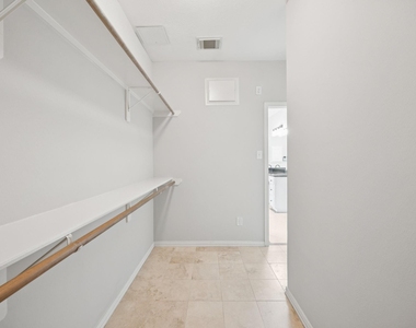 3002 Autumn Cove Court - Photo Thumbnail 22