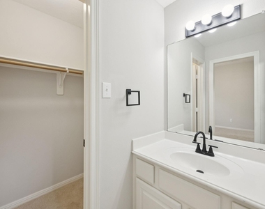 3002 Autumn Cove Court - Photo Thumbnail 27
