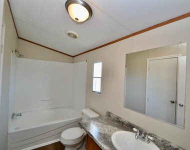 318 Road 51023 - Photo Thumbnail 8
