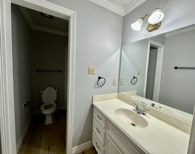 3031 Windmill Street - Photo Thumbnail 6