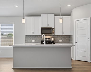 1657 Hopson Ranch Dr - Photo Thumbnail 14