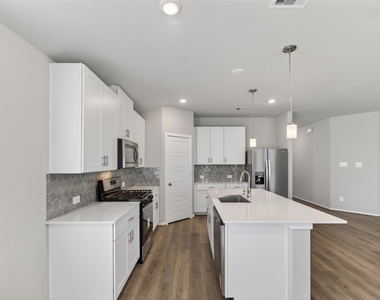 1657 Hopson Ranch Dr - Photo Thumbnail 18