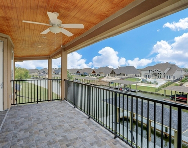 502 Amalfi Drive - Photo Thumbnail 28