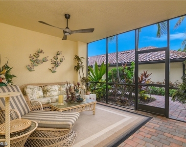 9533 Avellino Way - Photo Thumbnail 8