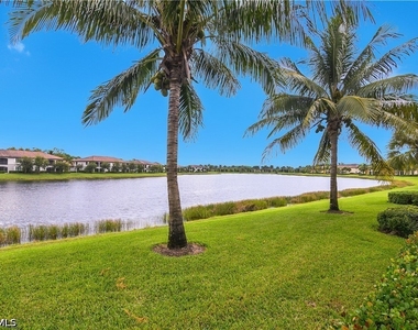 9533 Avellino Way - Photo Thumbnail 37