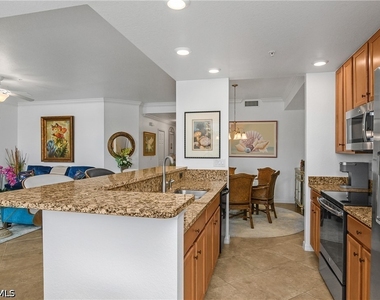 9533 Avellino Way - Photo Thumbnail 22
