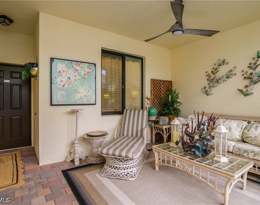 9533 Avellino Way - Photo Thumbnail 7