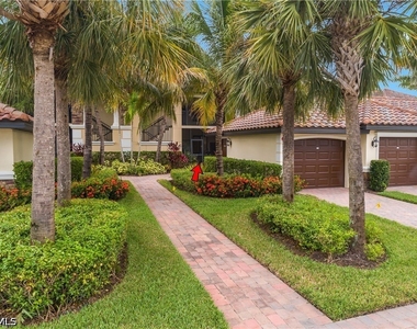 9533 Avellino Way - Photo Thumbnail 5