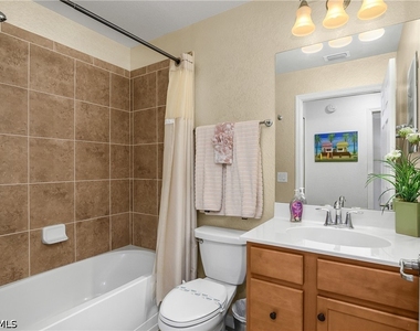 9533 Avellino Way - Photo Thumbnail 33