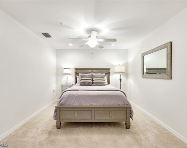 9509 Avellino Way - Photo Thumbnail 13