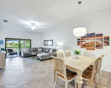 9509 Avellino Way - Photo Thumbnail 8