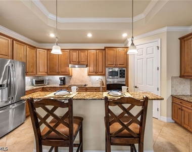 9234 Veneto Place - Photo Thumbnail 15