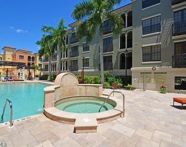 8011 Via Monte Carlo Way - Photo Thumbnail 20