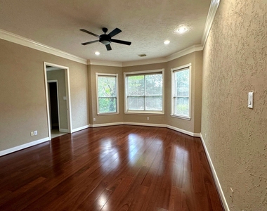 10814 Keystone Fairway Drive - Photo Thumbnail 15