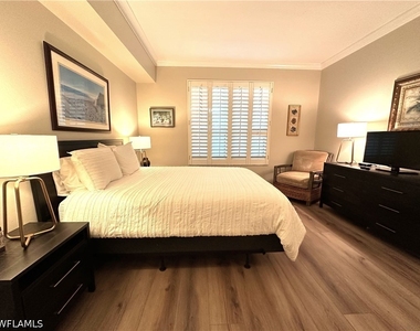 325 Dunes Boulevard - Photo Thumbnail 13