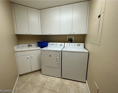 325 Dunes Boulevard - Photo Thumbnail 16