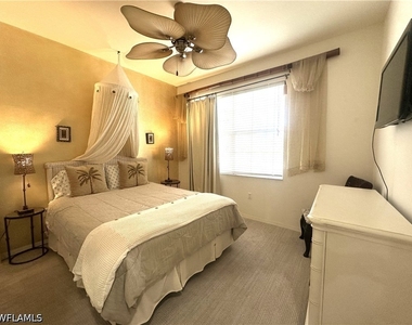 1570 Winding Oaks Way - Photo Thumbnail 24