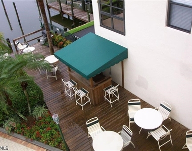 271 Southbay Drive - Photo Thumbnail 21