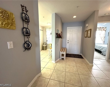 6670 Huntington Lakes Circle - Photo Thumbnail 2