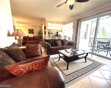 10353 Heritage Bay Boulevard - Photo Thumbnail 17