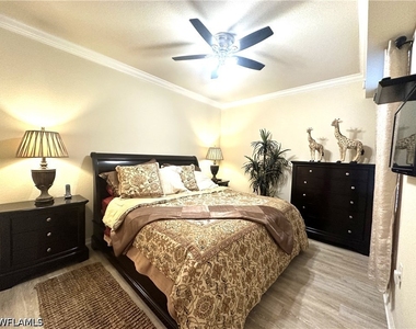 10353 Heritage Bay Boulevard - Photo Thumbnail 12