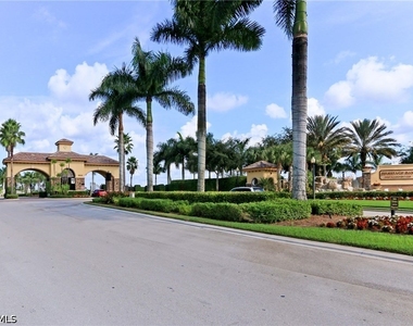 10353 Heritage Bay Boulevard - Photo Thumbnail 20