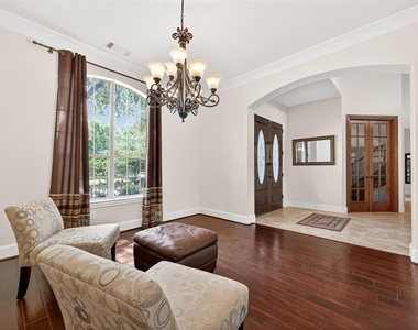 903 Annabella Place - Photo Thumbnail 7