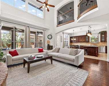 903 Annabella Place - Photo Thumbnail 9