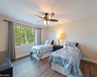 840 Meadowland Drive - Photo Thumbnail 10