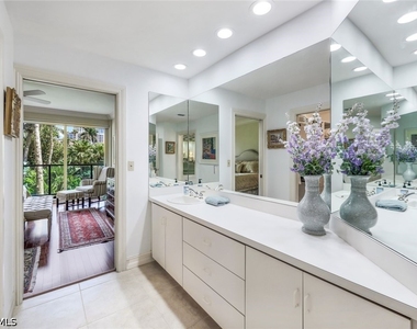 4901 Gulf Shore Boulevard N - Photo Thumbnail 8