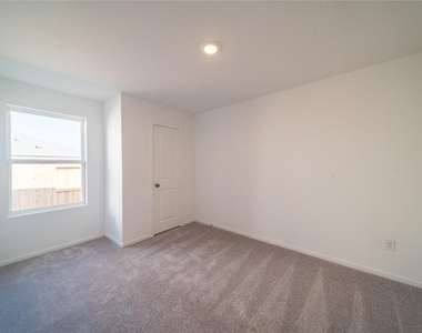 26803 Feather Reed Drive - Photo Thumbnail 10